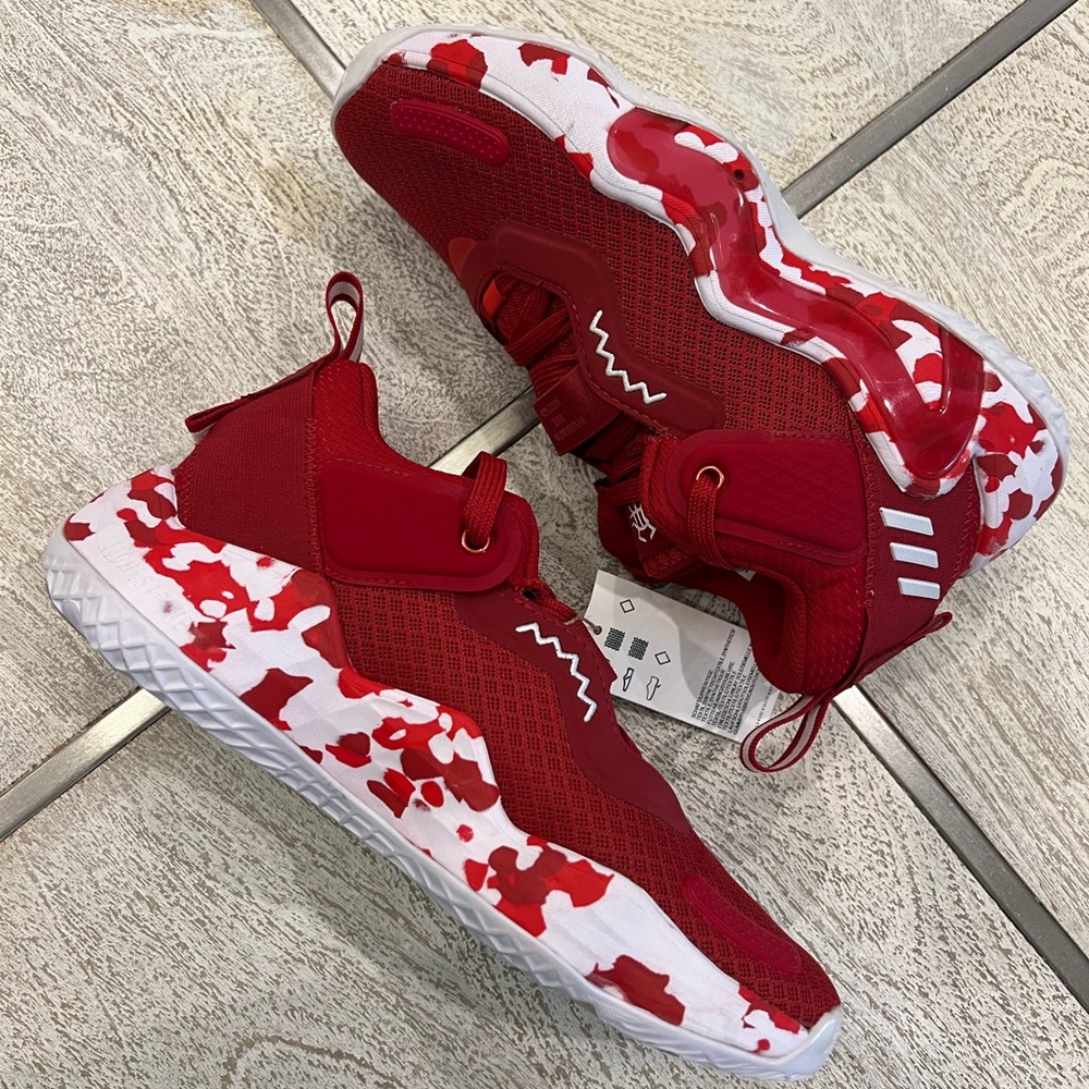 NWT Adidas Unisex-Adult D.O.N. Issue 3 Basketball Shoe - Picture 2 of 8